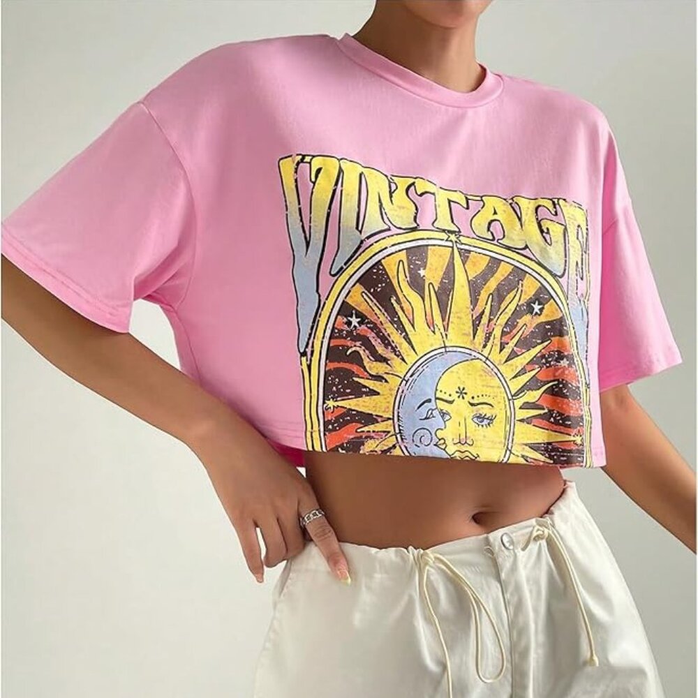 Sun & Letter Graphic Drop Shoulder Crop Tee
